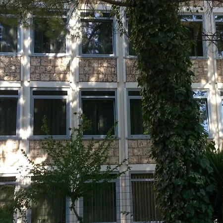 아파트호텔 Diamanterosso 3*